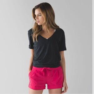 Lululemon Spring Break Away Short II